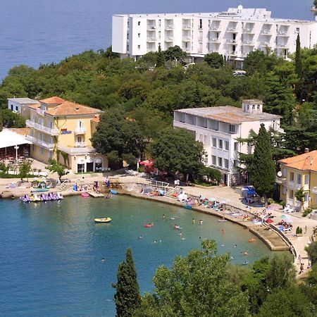 Hotel Adriatic Omišalj Extérieur photo