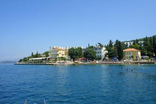 Hotel Adriatic Omišalj Extérieur photo