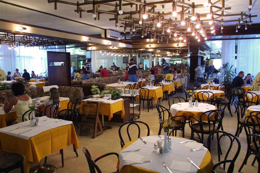 Hotel Adriatic Omišalj Extérieur photo